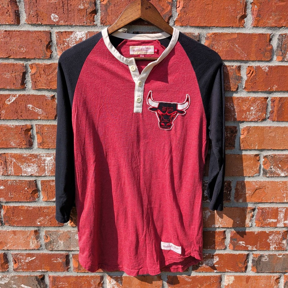 Mitchell & Ness Chicago Bulls Henley Mens Small Red Black 3/4 Sleeve Raglan